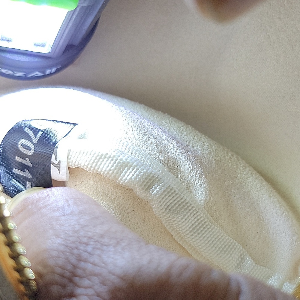 Fashion  Crossbody Bag in Cream and Orange - Picture 7 of 10